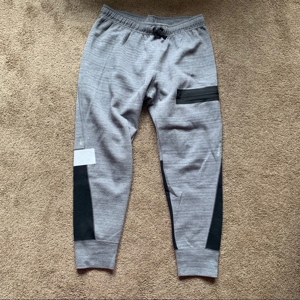 Reebok men’s training joggers XL